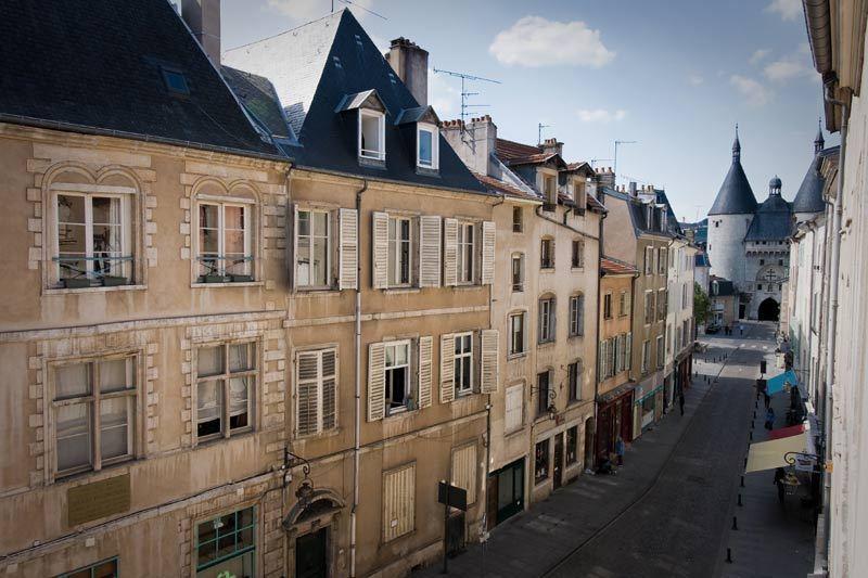 Les Toits Des Cordeliers Apartment Nancy Exterior photo